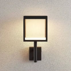 Cube Buiten Wandlamp M/Sensor Graphite/Clear - Lucande - Koop Online 8 Cube Buiten Wandlamp M/Sensor Graphite/Clear - Lucande - Koop Online -Woonverlichting Winkel 42510965504123