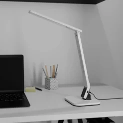 Lianel Tafellamp W/USB White - Arcchio - Koop Online 9 Lianel Tafellamp W/USB White - Arcchio - Koop Online -Woonverlichting Winkel 42510965808534