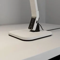 Lianel Tafellamp W/USB White - Arcchio - Koop Online 10 Lianel Tafellamp W/USB White - Arcchio - Koop Online -Woonverlichting Winkel 42510965808535