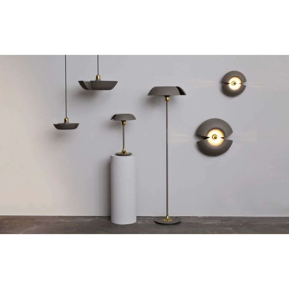 Cycnus Tafellamp Taupe/Gold - AYTM - Koop Online 3 Cycnus Tafellamp Taupe/Gold - AYTM - Koop Online - Afbeelding 3