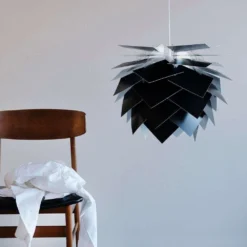 Illumin Black Hanglamp Ø35 - DybergLarsen - Koop Online 6 Illumin Black Hanglamp Ø35 - DybergLarsen - Koop Online -Woonverlichting Winkel 5704709060138 10