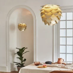 Aluvia Lampenkap Brushed Brass - Umage - Koop Online -Woonverlichting Winkel 571030202121820aluvia20pendel20brushed20brass20 20umage 3