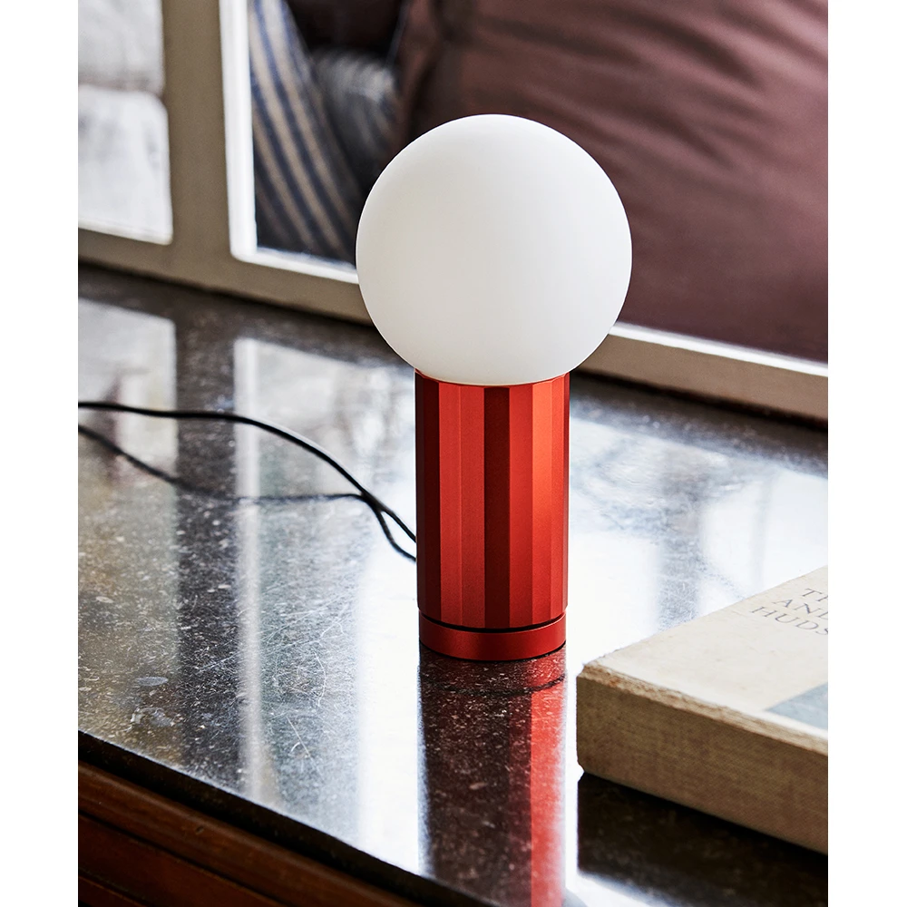 Turn On Tafellamp Orange - HAY - Koop Online 3 Turn On Tafellamp Orange - HAY - Koop Online - Afbeelding 3