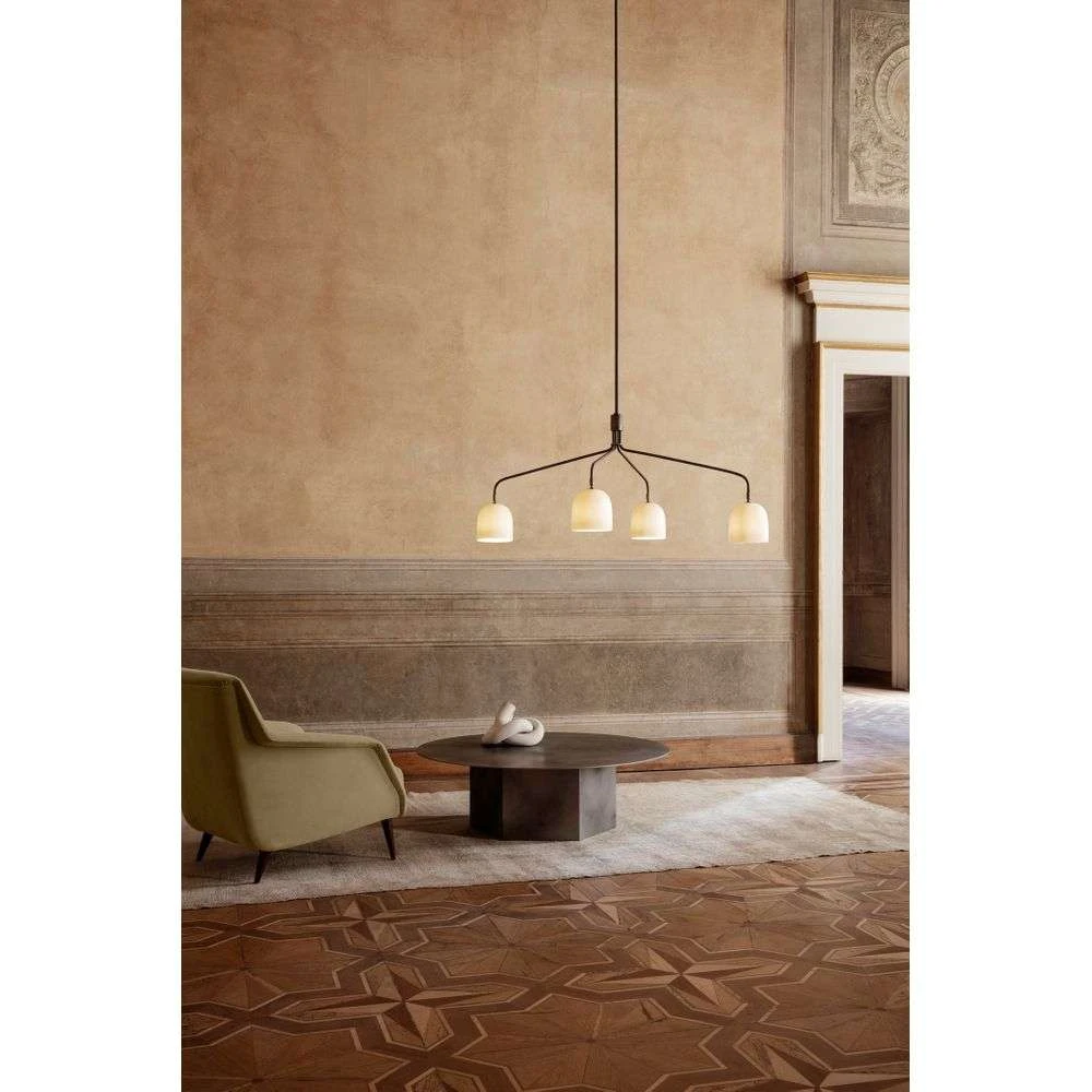 Howard 4 Kroonluchter Long Bone China - GUBI - Koop Online 2 Howard 4 Kroonluchter Long Bone China - GUBI - Koop Online - Afbeelding 2