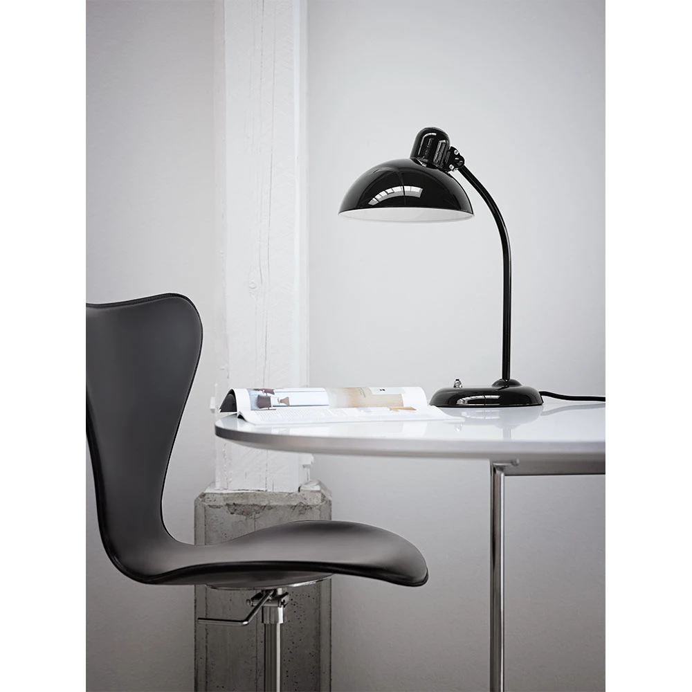 Kaiser Idell Tafellamp Zwart High-Gloss 6556-T - Fritz Hansen - Koop Online 3 Kaiser Idell Tafellamp Zwart High-Gloss 6556-T - Fritz Hansen - Koop Online - Afbeelding 3
