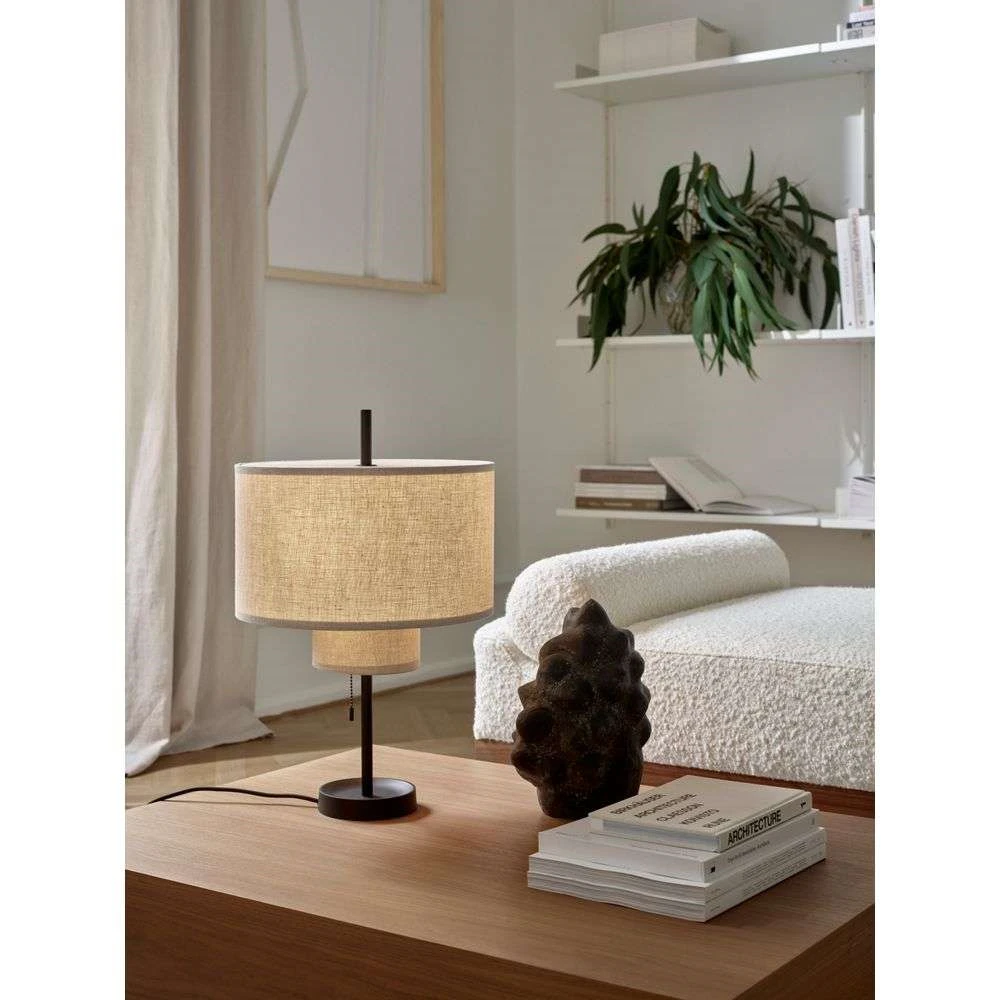 Margin Tafllelamp - New Works - Koop Online 3 Margin Tafllelamp - New Works - Koop Online - Afbeelding 3