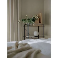 Lantern Globe Tafellamp Small - New Works - Koop Online -Woonverlichting Winkel NE ORKS TERRA A Residence for Grounding 63